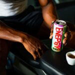Cette boisson énergisante avalée à la salle contient plus de caféine quʼun triple expresso