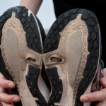 Je suis préparateur physique : ce détail sur vos chaussures usées révèle ce qui cloche dans votre foulée